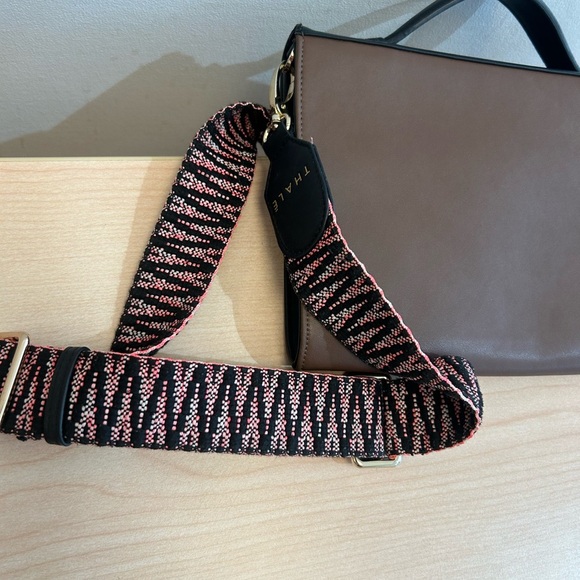 Thale Blanc NWOT Women's Multi-Color Crossbody Bag leather bag - Lux brand - Picture 10 of 16